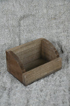 Felt coasters (Highland cow) in wooden holder